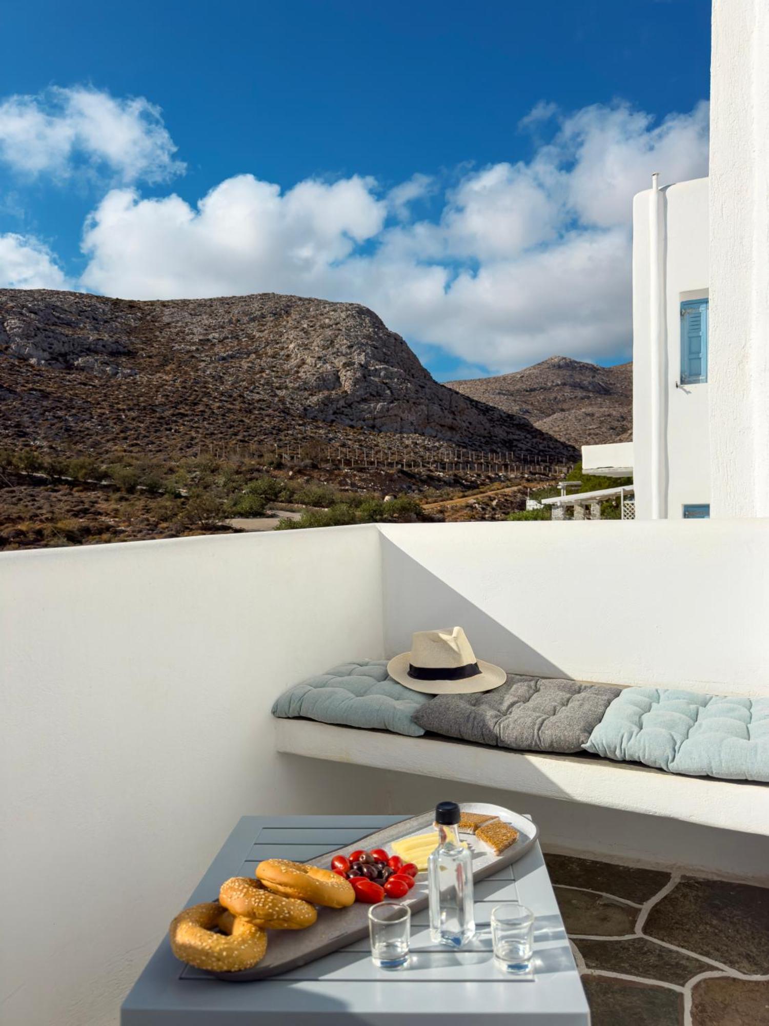 Aneton Residences Folegandros Karavostasis (Folegandros) Exterior foto