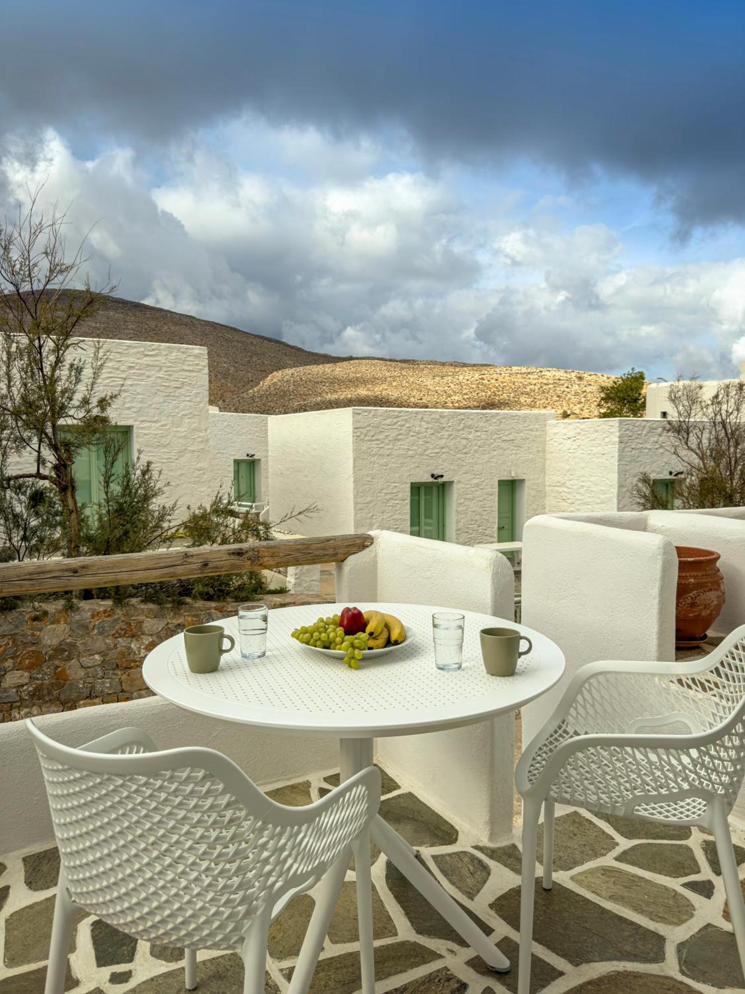 Aneton Residences Folegandros Karavostasis (Folegandros) Exterior foto